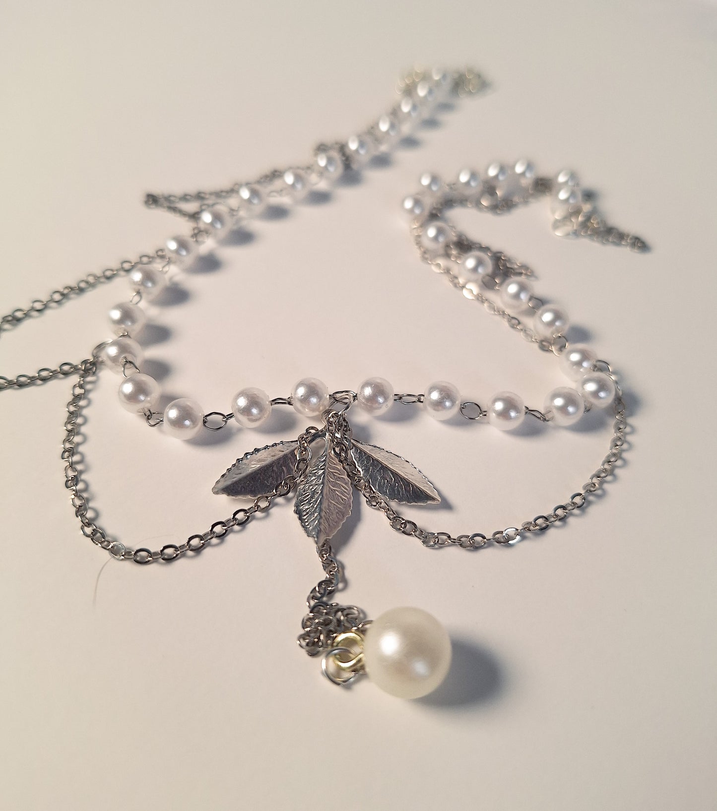 Leaf & Pearl Choker