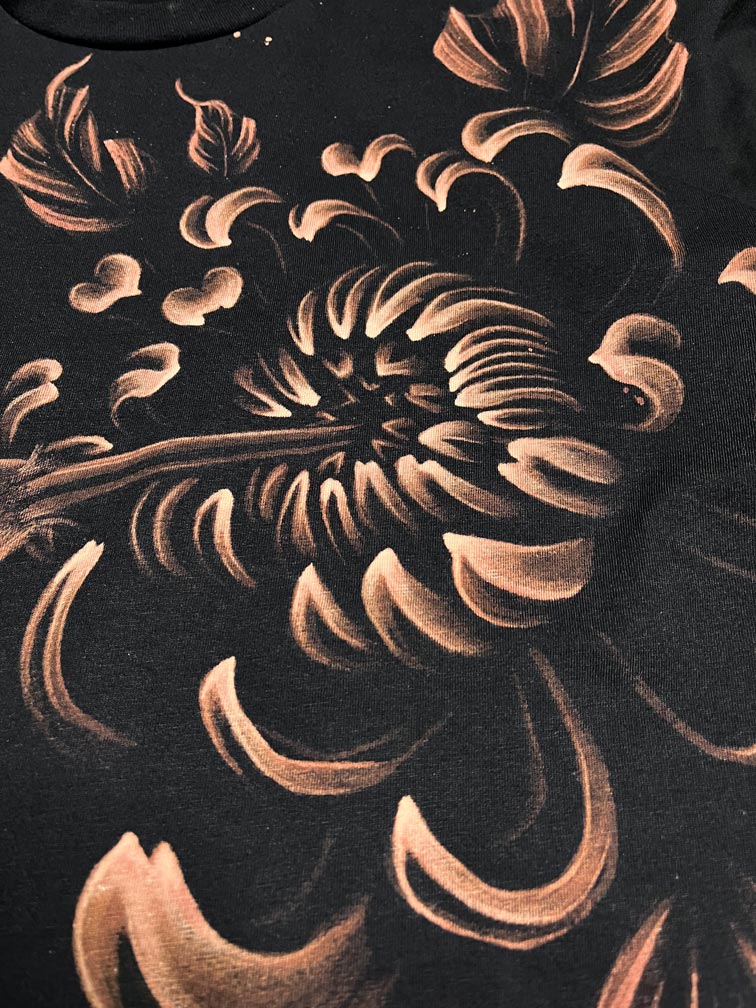 Hummingbird with Chrysanthemum