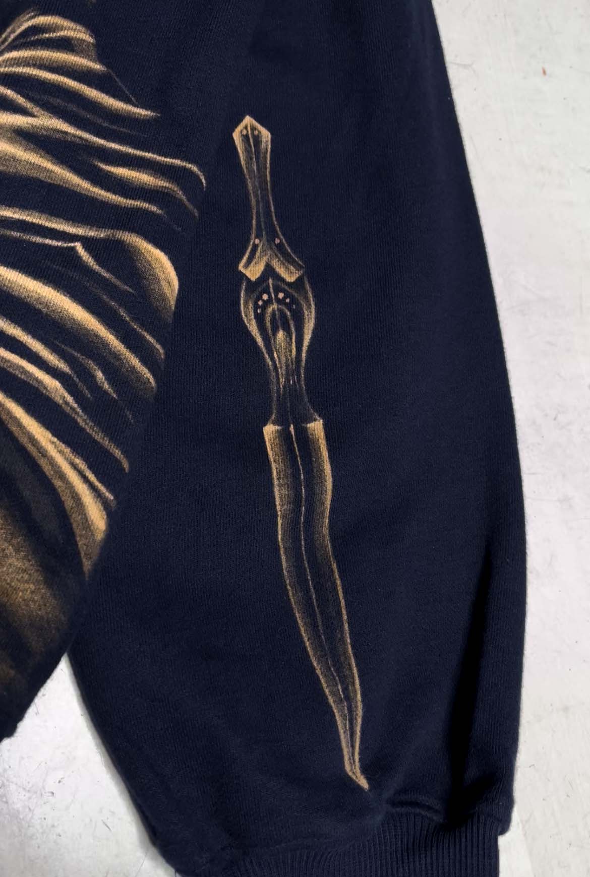 The Spartan bleach painted design